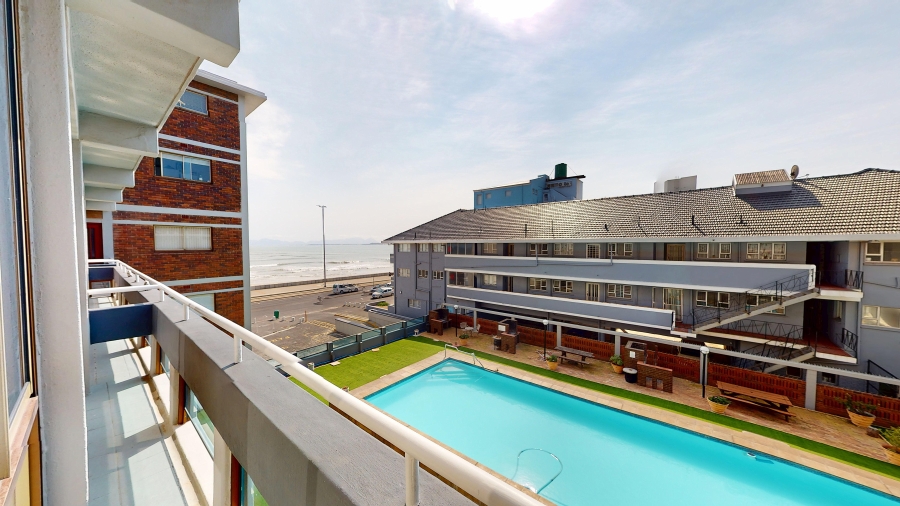 2 Bedroom Property for Sale in Strand North Western Cape